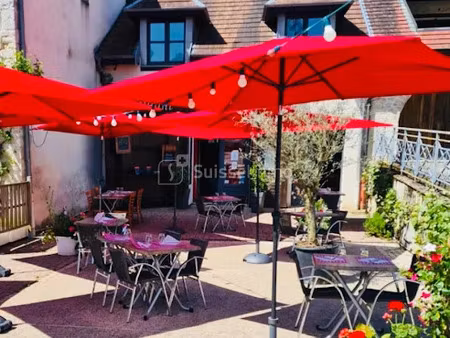 vente locaux professionnels 0 pièces 213 m² à boussieres (25320)  153 000 €