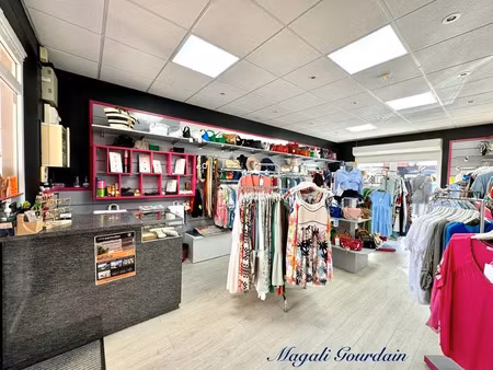 vente locaux professionnels 1 pièce 36 m² à saint-françois (97118)  225 000 €