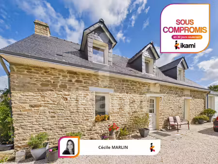 longère en pierre  rénovée  vie de plain-pied  3 chambres  commerces à 600m