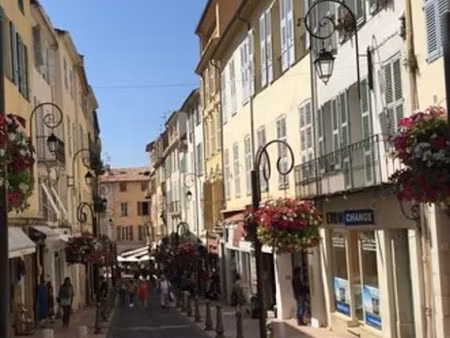 vente locaux professionnels 15 pièces 550 m² à antibes (06600)  270 000 €