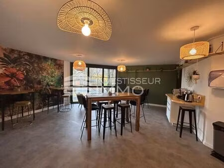 location bureaux 126 m²
