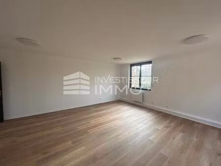 location bureaux 39 m²