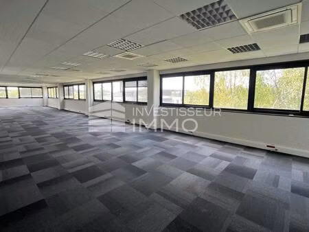 location bureaux 110 m²
