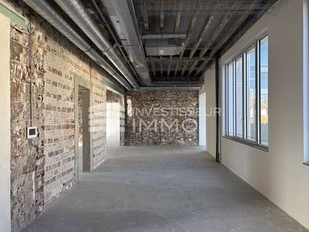 location bureaux 359 m²