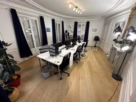 location bureaux 165 m² à 495 m²