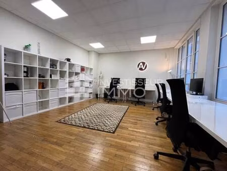 location bureaux 78 m²