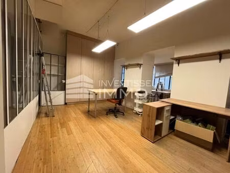 location bureaux 70 m²