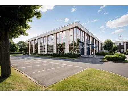 location bureaux 634 m²