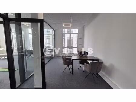 location bureaux 15 m² à 65 m²