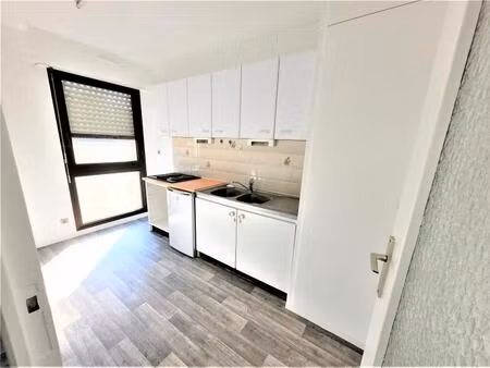 t1 la ferte sous jouarre - 1 pièce(s) - 31.49 m2