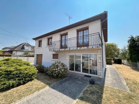 vente maison 5 pièces 96.2 m² à commentry (03600)  119 000 €