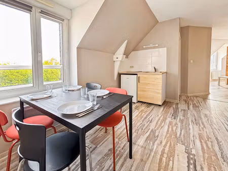 location studio meuble - centre-ville vignoc