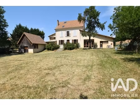 vente maison traditionnelle 16 pièces