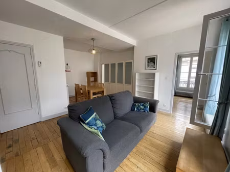 location appartement 2 pièces 56 m² à lyon 2 (69002)