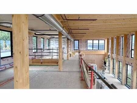 location bureaux 169 m² à 1 238 m²