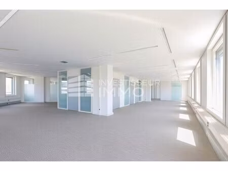 vente bureaux 650 m²
