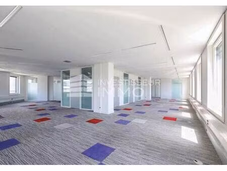 vente bureaux 915 m²