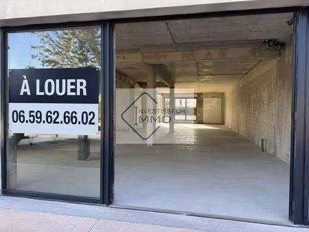 location commerce gennevilliers 92230 250m²