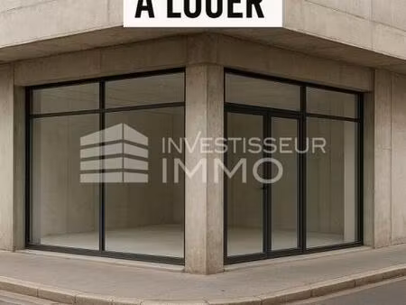 location commerce montreuil 93100 180m²