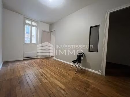location commerce paris 75016 50m²