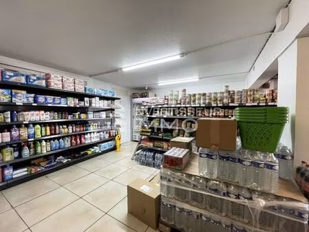 vente commerce saint fargeau ponthierry 77310 80m²