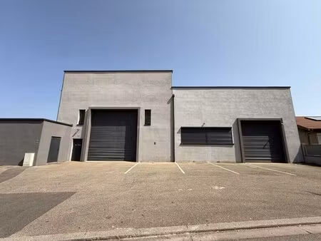 location local d’activités decines charpieu 69150 1000m²