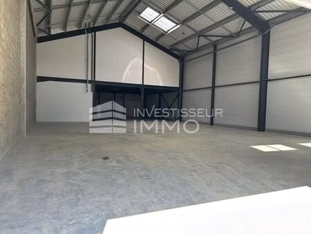 location local d’activités le plessis-pâté 91220 671m²