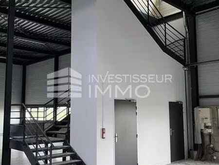 vente local d’activités plaisir 78370 750m²
