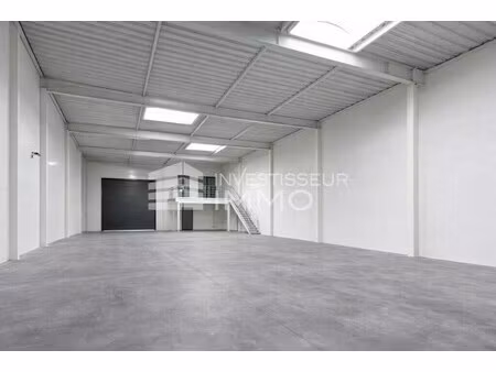vente local d’activités torcy 77200 370m²