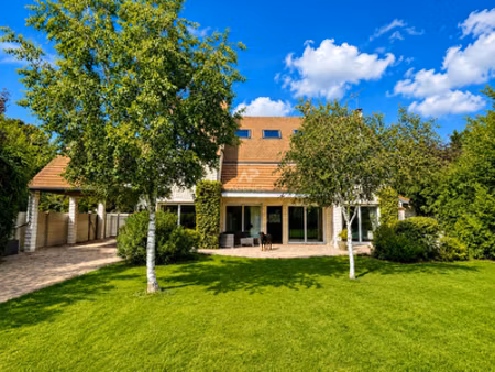 maison eragny 11 pièce(s) 310m2