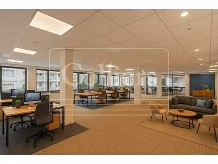 vente bureaux 225 m²