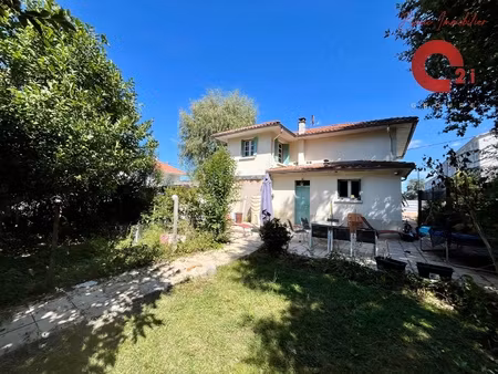 maison 5 pièces - 115 m²