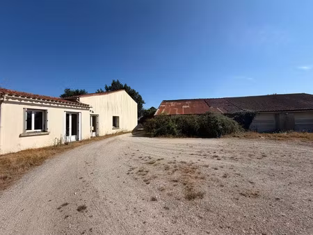 vente maison 5 pièces 84 m² à la chapelle-achard (85150)  154 900 €