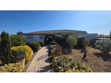 vente maison 4 pièces 117 m² à dangé-saint-romain (86220)  169 500 €