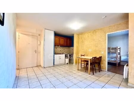 charmant t2 de 36m² au centre de manigod — emplacement prisé et cadre préservé au coeur...