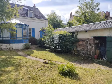 vente maison 8 pièces 280 m² à cloyes-les-trois-rivières (28220)  250 000 €