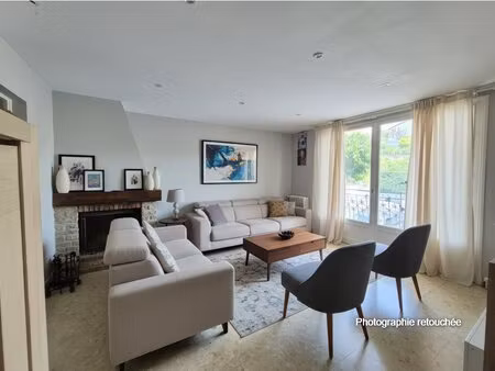 appartement t3 de 72 m² avec jardin  deux balcons  grand garage