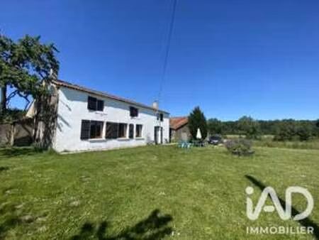 vente maison à cezais (85410) : à vendre / 161m² cezais