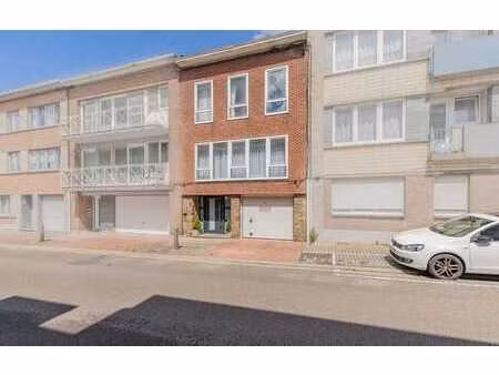 magnifique maison rénovée de 4 chambres au centre de zavente