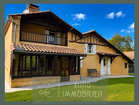 proche bazas - propriété 4 chambres  dépendances   1 hectare