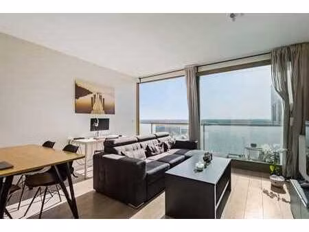 appartement meublé avec une magnifique vue