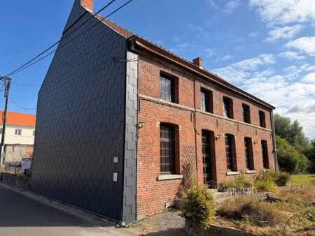 maison d'habitation avec jardin