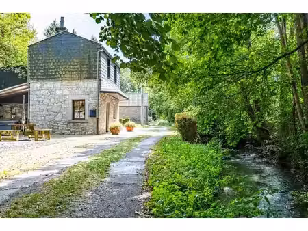 charmante maison/gîte 2 chambres + terrain!