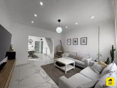 maison 3 chambres entierement renovee