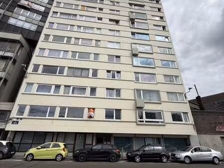 appartement rénové avec vue sur meuse
