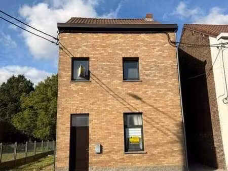maison 3 chambres avec jardin à courcelles