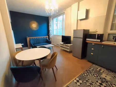 appartement - rdc - 55.24m² au sol - 2 pièces - meublé
