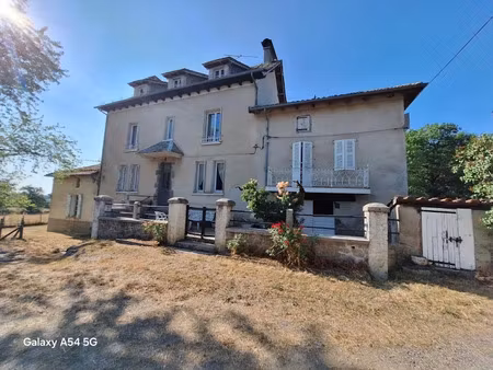 vente maison 6 pièces 190 m² à saint-paul-des-landes (15250)  318 000 €