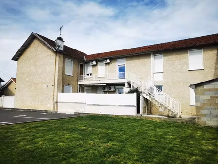 location appartement 2 pièces 36 m² à billère (64140)