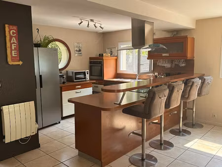 vente maison 5 pièces 109 m² à landévant (56690)  389 761 €
